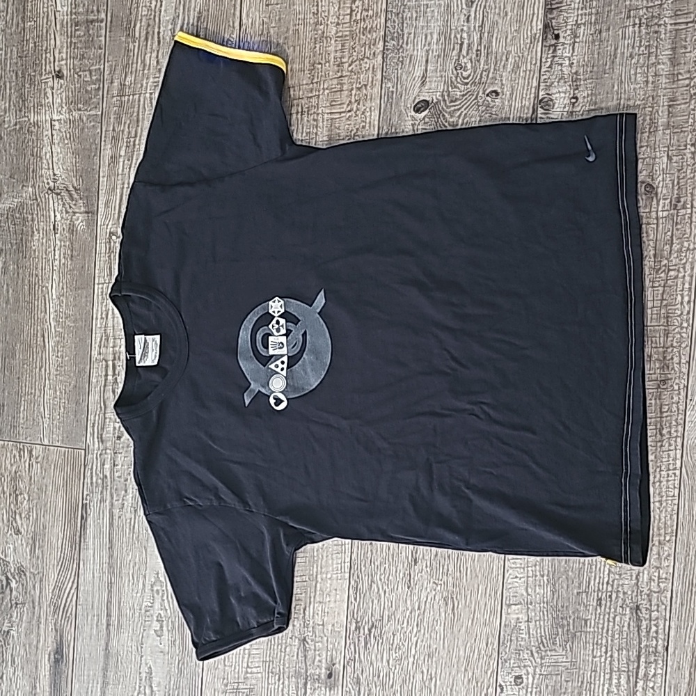 Nike Vintage 10 2 Lance Armstrong Yellow Accents T Shirt